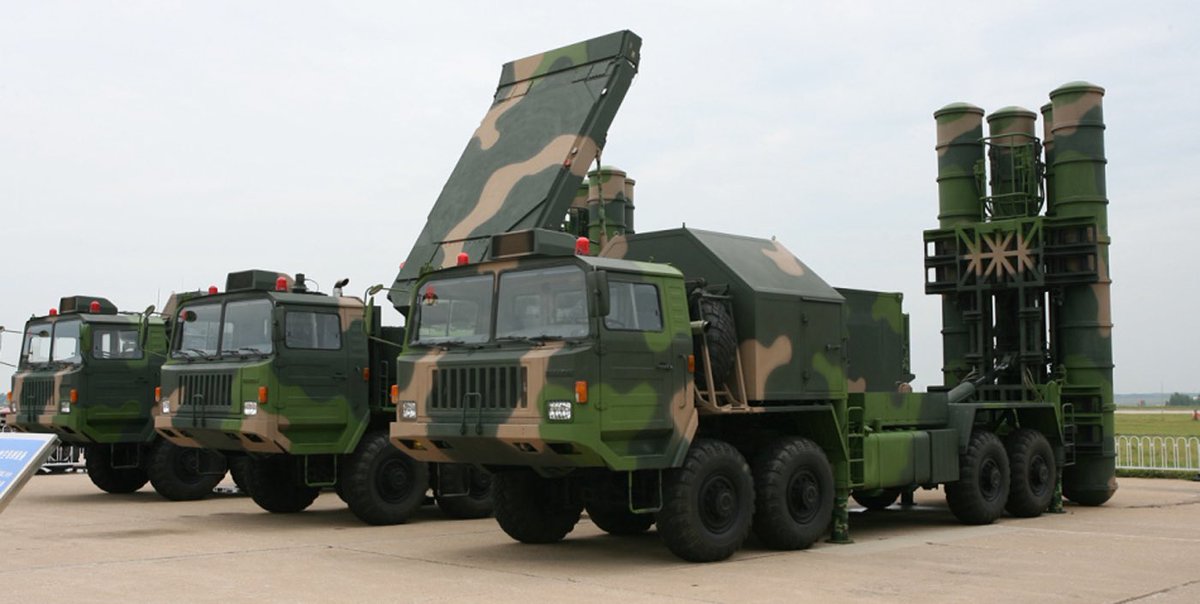 serbnews's tweet photo. 🇷🇸 🇨🇳 Serbia is acquiring the Chinese HQ-9 Long-Range Air Defence missile system which has a range of 260km.

Србија набавља кинески ПВО систем дугог домета HQ-9, са дометом до 260 километара. https://t.co/UfSJg8EfDh