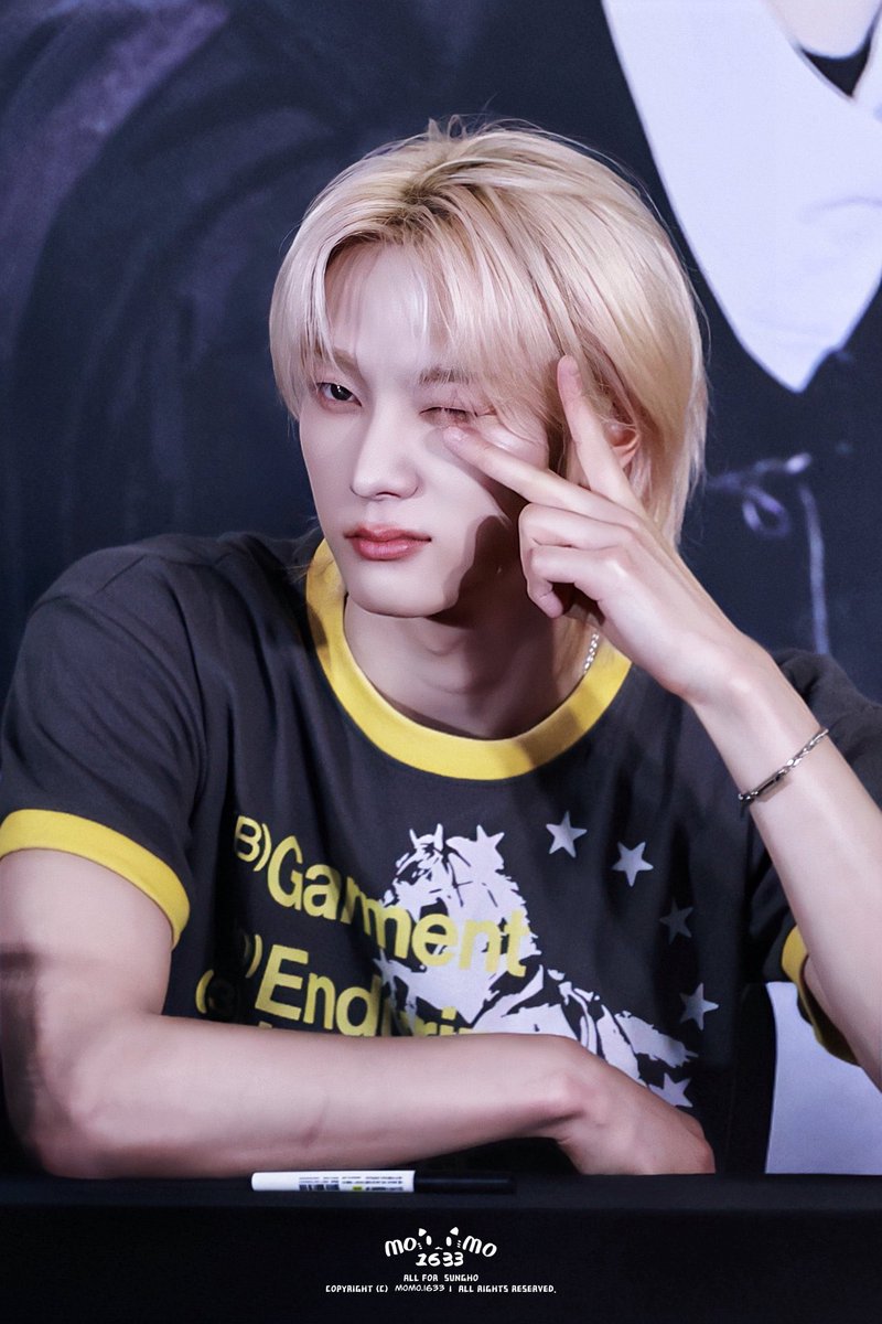 SANGSUNGZFEED tweet picture