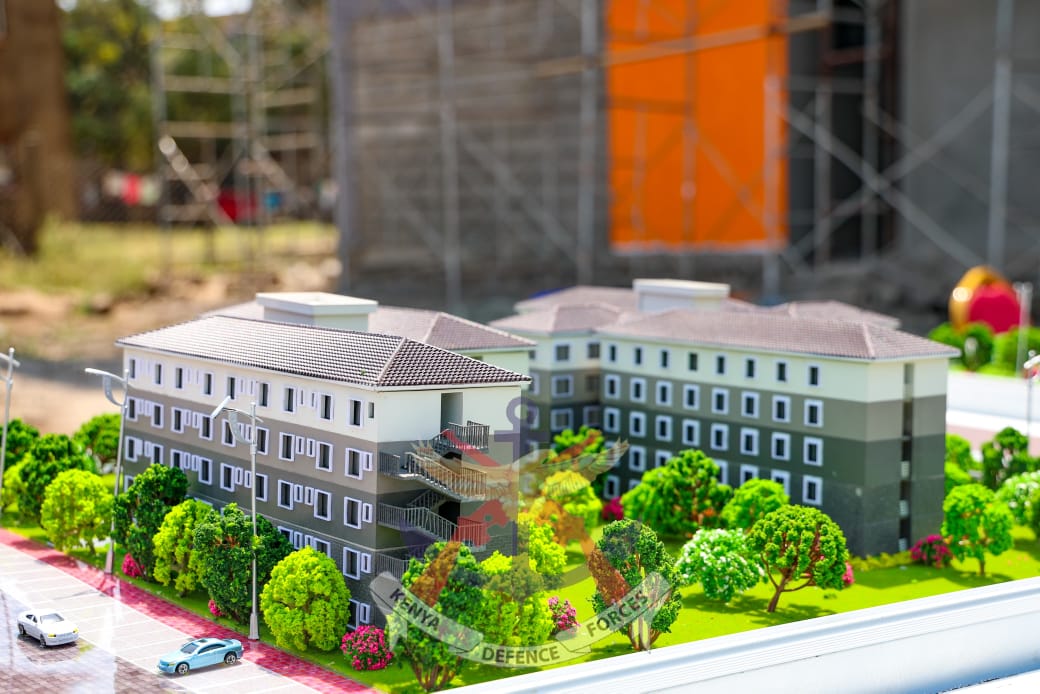 kdfinfo's tweet photo. Modern and dignified housing is a key pillar in enhancing the welfare of KDF personnel.  As part of the Ministry's oversight of these strategic infrastructure projects,  Dr. Patrick Mariru conducted site visit at  Lang'ata and Kahawa Garrisons. 
See more: https://t.co/0iM6RDzm38 https://t.co/kV6KFVAYBy
