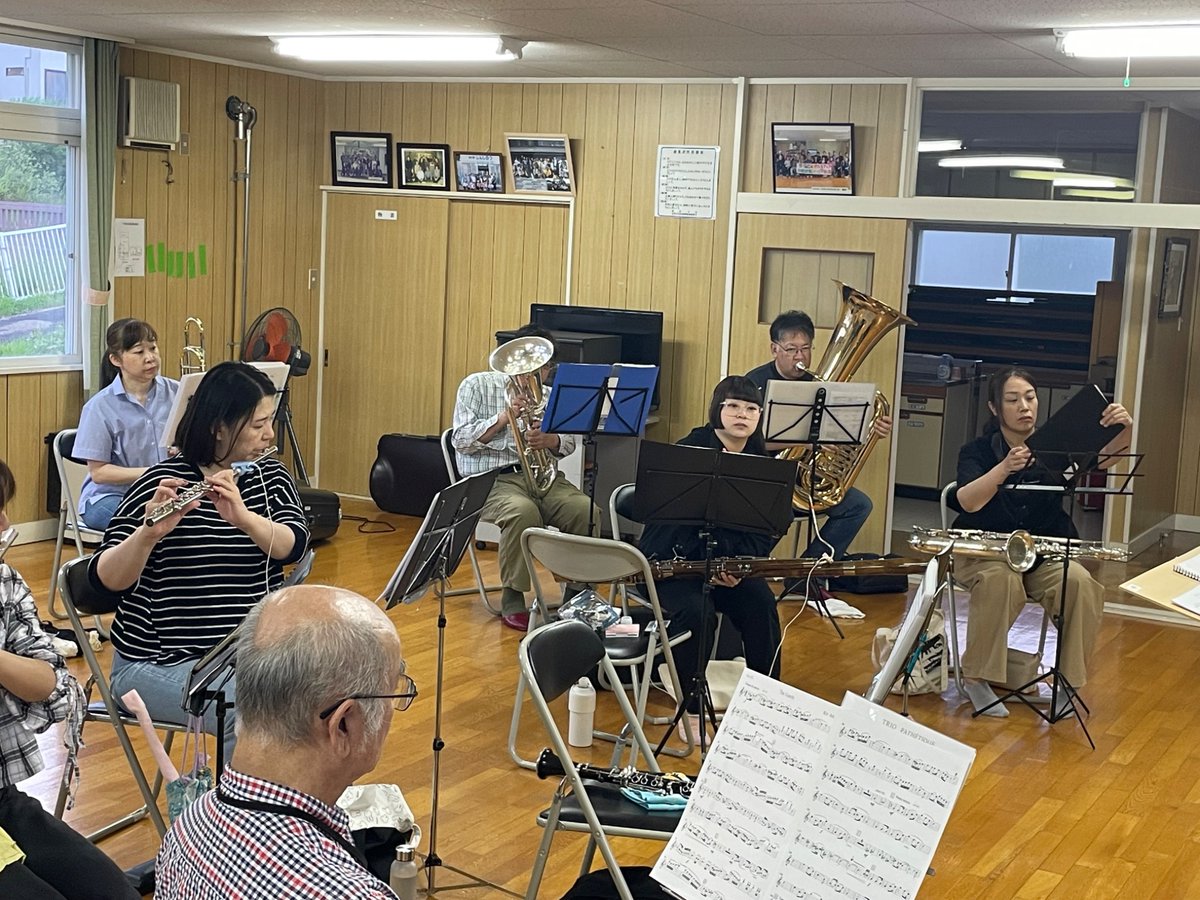 gansui2023's tweet photo. 7月最初の日曜日！ついに日曜練習が始まりました！いよいよコンクールまで1ヶ月を切り、アレコレと色んな部分を細かく練習もしていきましたー！次回連絡は木曜日。19時からですよー！今日も楽しかった中の人2号です😊 https://t.co/9pIYi3FwHN