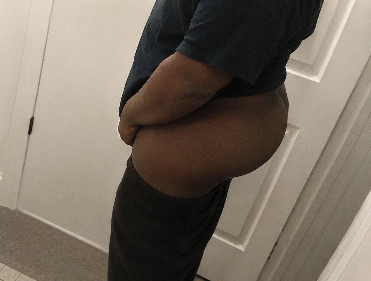freakybbbtm's tweet photo. @ITopTops404 Yes daddy https://t.co/uD28o5e70j