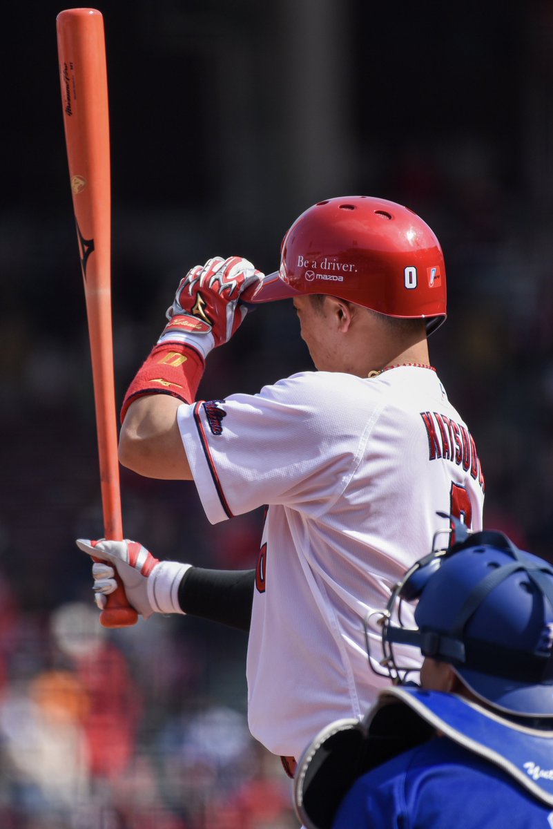 ynbnof's tweet photo. ①プロ野球選手になって初球場いっぱい行けた沖縄キャンプ🌺
②本拠地デビュー赤最高に似合ってた 🎈
③念願のwith観覧車🎡
④お祝いいっぱいの幸せバースデー🎂

#2026年自分が選ぶ今年上半期の４枚
成くんver. https://t.co/J1wE3CPxK8