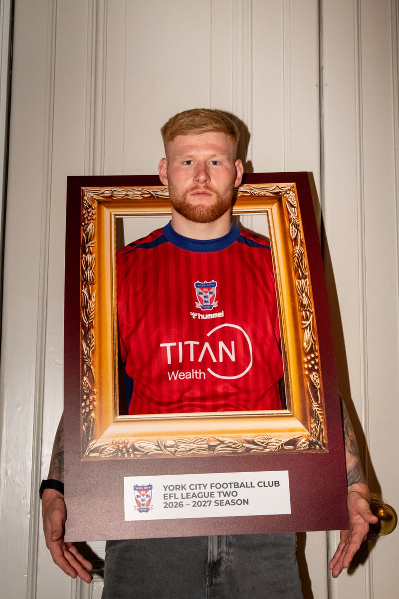 YorkCityFC's tweet photo. Built for our EFL return.

📸 @tom_poole87 

#YCFC🔴🔵 https://t.co/TA4cQ7iZo7