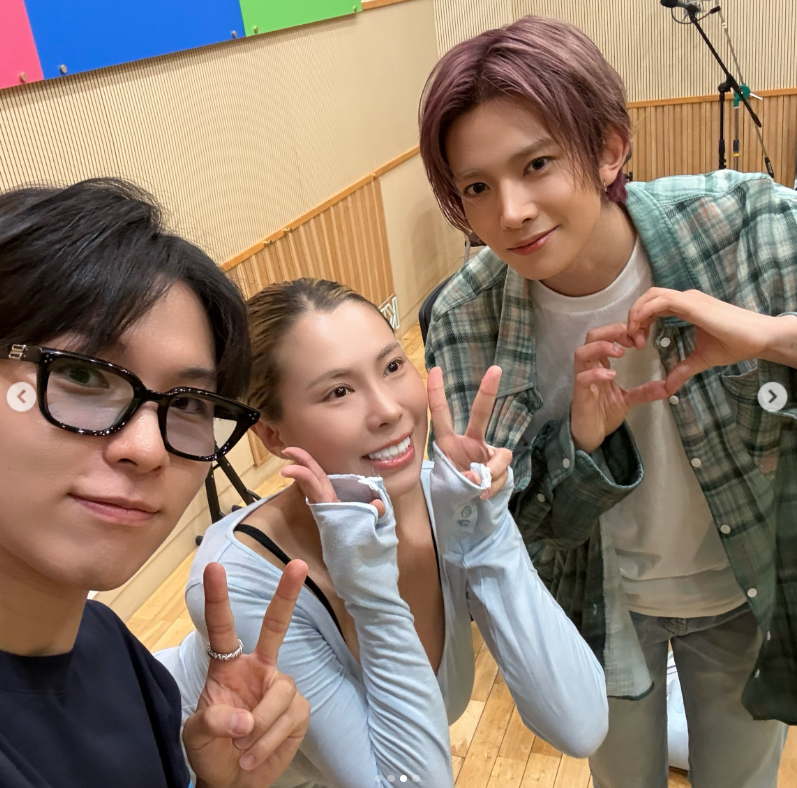 ayane64631's tweet photo. @BELIFTLAB superradio.gabee
#RIDE_OR_DIE #Overflow
@h_evva_n
#EVAN #에반 #EVER
#EVAN_from_ENHYPEN
#HEESEUNG #희승 #李羲承 #ヒスン
#HEESEUNG_from_ENHYPEN
#ENHYPEN_IS_7
@BELIFTLAB @ENHYPEN
https://t.co/fBGKsUrOeQ https://t.co/wGpIM0sB7I