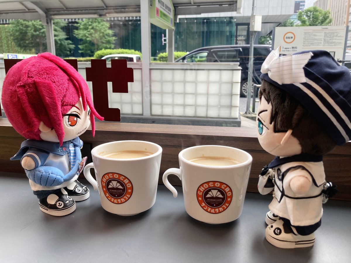 ki_2_gz's tweet photo. アフターしてきました🐟

鮫柄ゆかりのまぐろ(※違います)からの宗凛カフェに連れて行っていただき、ひさびさに宗凛のお話もできてたくさん充電できて嬉しかった！⚡️(アメぬいちゃんは撮らせていただいたものです☕️☕️) https://t.co/vVt4unFaUE