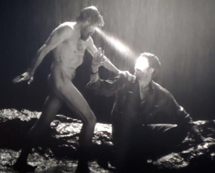 SpookyGinger's tweet photo. In ‘The Lighthouse’, Robert Eggers was inspired by paintings such as ‘Hypnosis’ by Sascha Schneider, who was a gay man that was often forced to hide it considering he was born in 1870. This painting was recreated in the film to represent themes of repressed affection between men. https://t.co/kxDTDclPK2