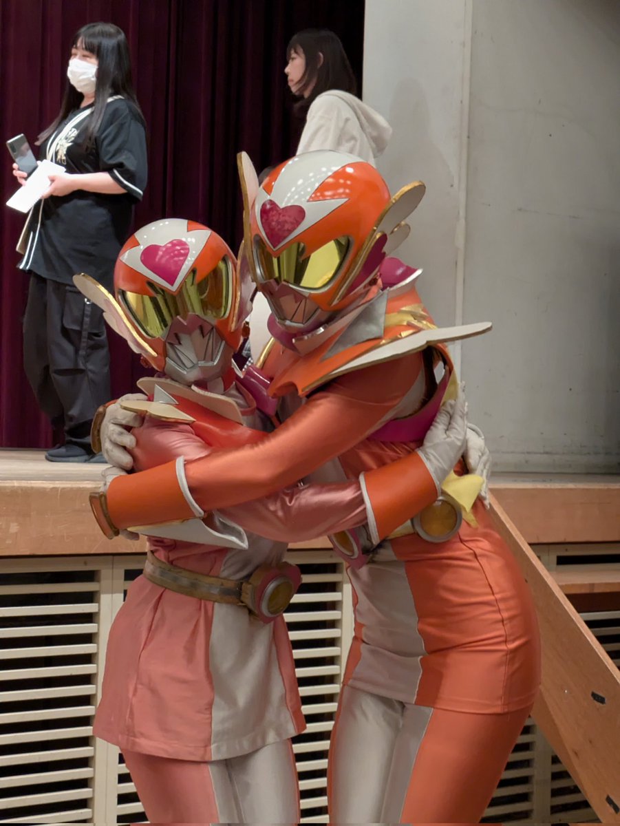 iy8e9's tweet photo. 始めてイバ劇に来ることができてよかったです！😭たくさんのキャラクターに会えてよかった☺️🙏❤️
みんなビジュ良すぎ！！！！👍✨ https://t.co/yYCzxRDA31