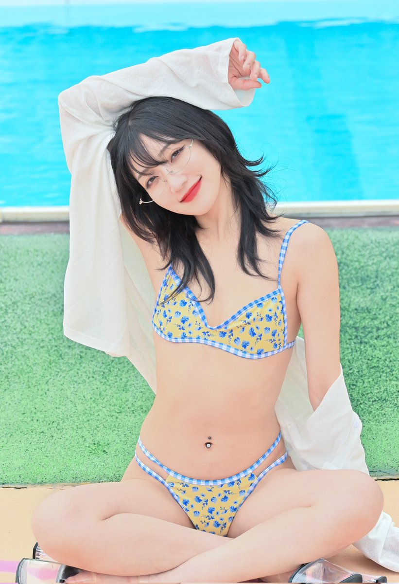 dumtmgm's tweet photo. 撮影会なんて行った事もないし、カメラの知識もほぼないから行く前は色々不安でお友達とかに相談してたんだけど、いなちゃんが被写体として天才さんだったのでなんの心配もなかったなー🥲💓
頑張って行ってよかった🥲💓 https://t.co/5LQmUkjICi