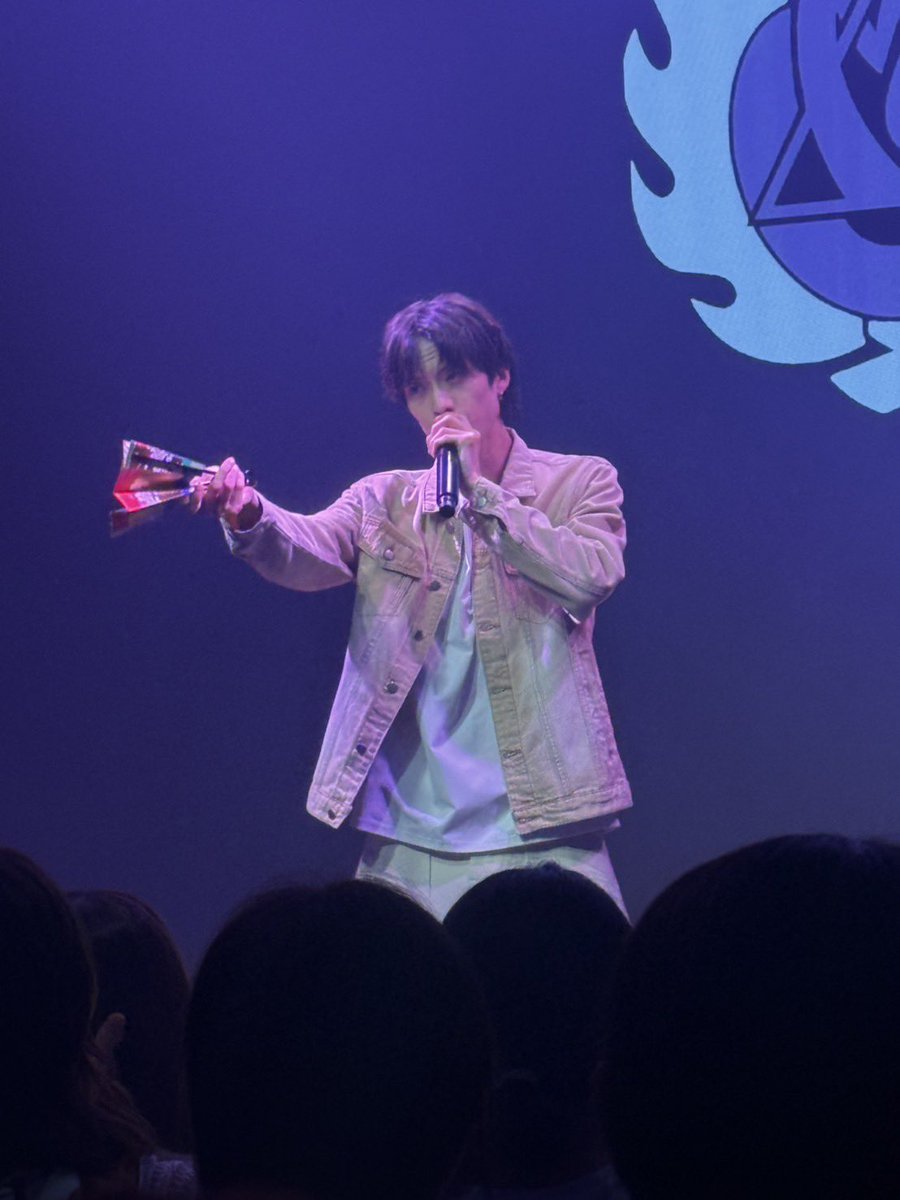 MatsuS_official's tweet photo. 松田昇大LIVE TOUR 2026
「Output Enable」
ツアーファイナル終了致しました！！

Mateyのみんなありがとう！！
最高のツアーになりました。

これからもどうぞよろしく。いっぱい曲きいてね。 https://t.co/bTsi32yxCh