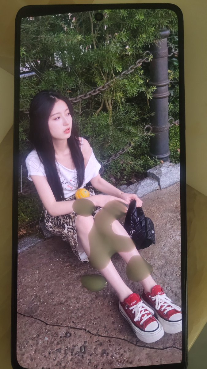 Riley51919473's tweet photo. 佳欣，叔叔不客气了。全给你，谁让你这么顶，一看到你就忍不住硬了，不撸一发憋的难受。宝贝儿，你给叔当🐶，或者叔给你当🐶，叔都行
（主页进射屏群） https://t.co/I1WoTeVT1l