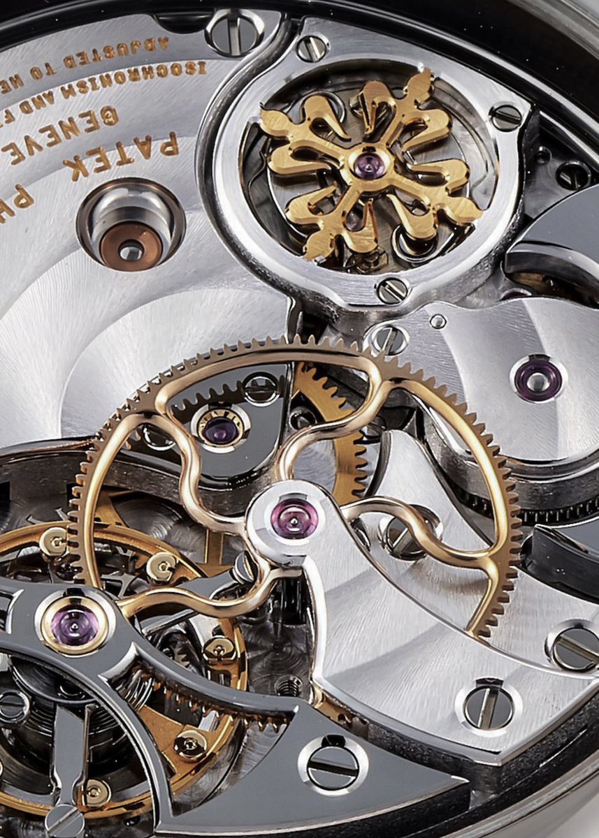 hairspringwatch's tweet photo. Finds. A new Find out this morning! A ref. 3939PH Patek Philippe Minute Repeater Tourbillon. Fewer than 200 examples of the 3939 are thought to have been made, one of the most technically audacious projects of the early 90s under Philippe Stern. And it’s just 33mm (really). https://t.co/6w9RUDSYNo