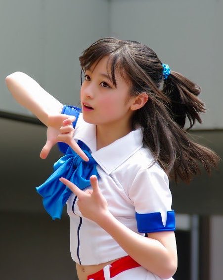 gunjyo3's tweet photo. 橋本環奈の色味 https://t.co/XvQKVhS0Ib