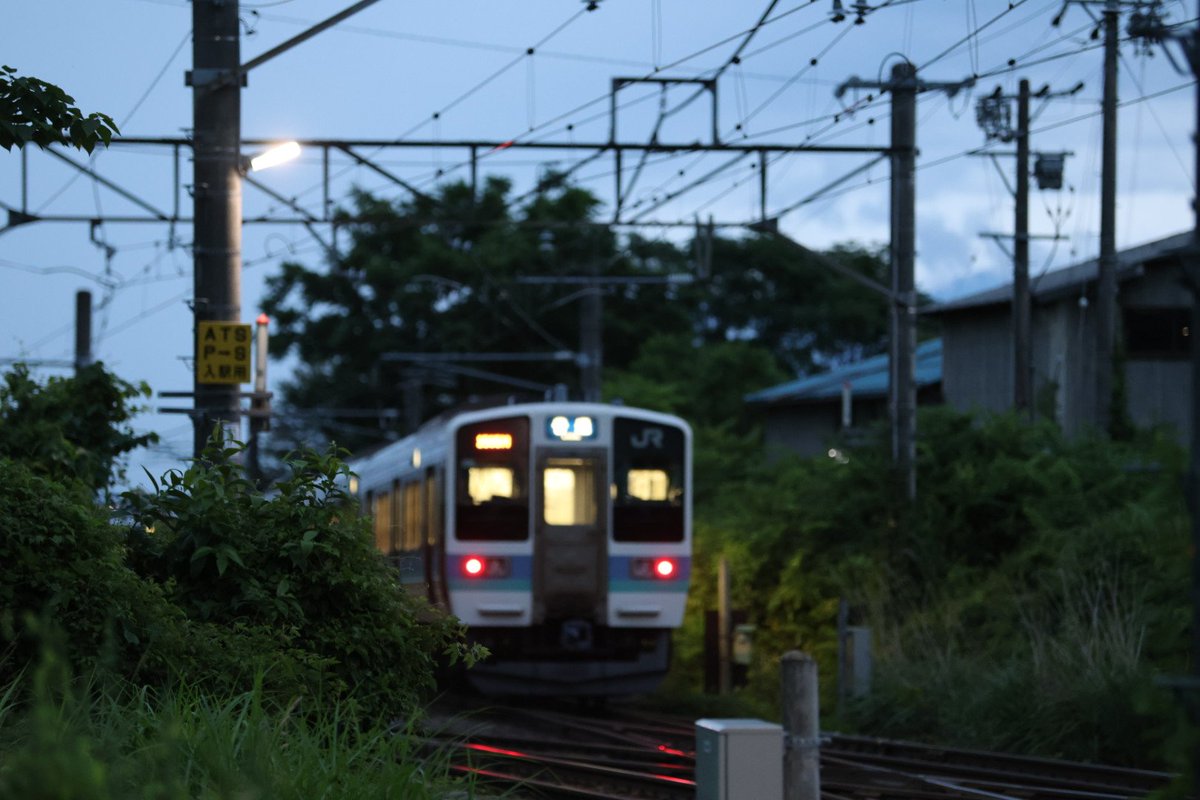 genki80001919's tweet photo. 📷️　(7月5日)　 テスト写真

篠ノ井線
普通列車・長野行き　6両
211系　N613編成

#篠ノ井線
#211系

運用開始・2015年3月～

撮影機材
CanonR7+SIGMA50-100f1.8Art
#Canon
#EOSR7
#CanonEOSR7
#EFEOSR 
#SIGMA
#50100mmf18
#50100mmf18Art
※自動水平機構有

撮影日・令和8年7月5日 https://t.co/141WxyFs9u
