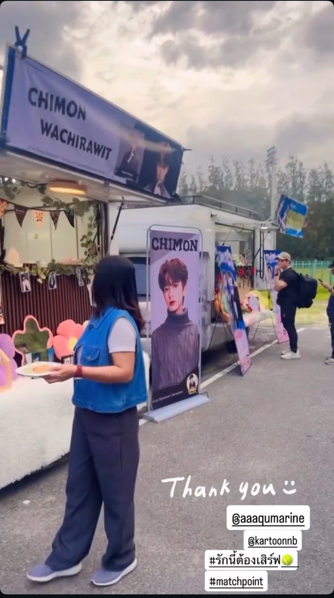ssunsetorise's tweet photo. SingChimon, Chimon, and Sing Food truck support by fans is spotted in Match point last Q set 🤎💛 #SingChimon #MatchPointSeries https://t.co/GpoY0ZQQSf