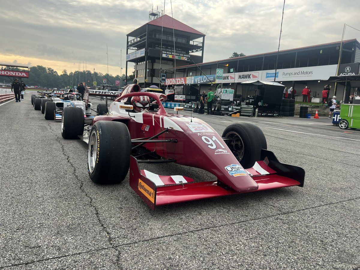 ExclAutosport's tweet photo. SUNDAY UPDATE:
While we get ready to roll for USF Pro 2000 Race 2… Race 3 will take place today at 3:30 pm.
Jeffers will roll of P8, with Brienza in 12th. We will go green first time by.
Be sure to tune in on the @USFProChamps YouTube page.
#USFPro // #CorpayFX // @CorpayFX https://t.co/WEMcJJTXqt