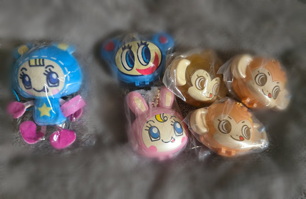 YUK1SS27's tweet photo. 【買取】ナルミヤ キャラクターズ スイングケース
カプセルトイ ガチャガチャ バンダイ 譲渡

(譲)ブルーベリエちゃん/ベリエちゃん
ナカムラくん/ラッキー

(求)定価買取＋送料
※ベリエちゃんはラッキー2点と纏めてのみ

郵送希望
お求めの方お声がけお願いいたします🤲 https://t.co/vAcukSGmfy