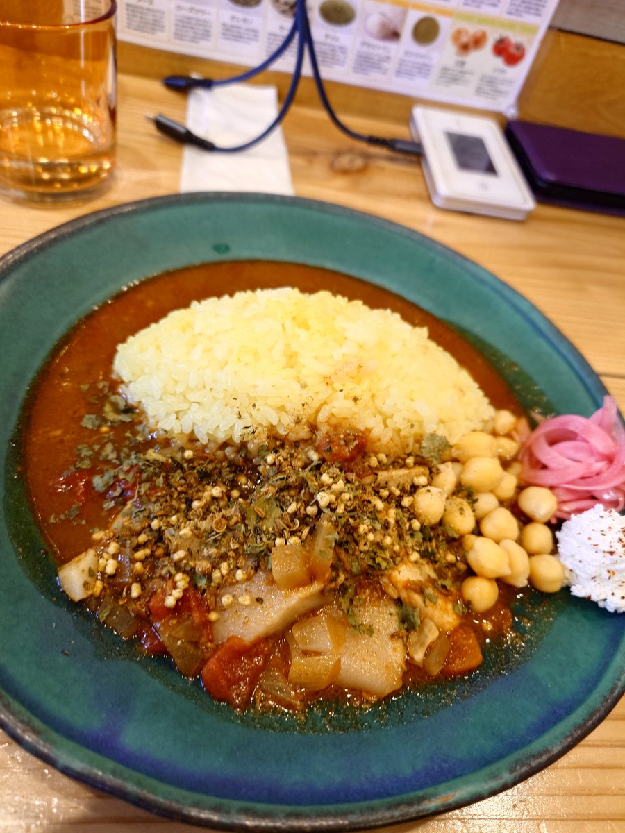 ahiko1966's tweet photo. #SPIECCURRYSIMBA さん
美味しかったです。
ライタ(スパイスヨーグルトサラダ)を掛けて食べても美味しかった😋 https://t.co/u2AcStJUxj
