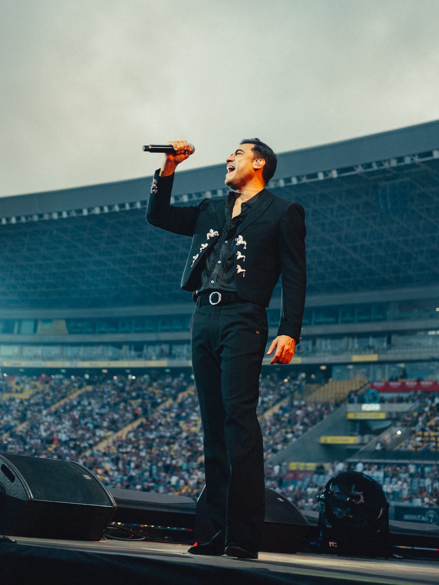 CarigueChile's tweet photo. #Posted @_CarlosRivera
¡Vida Gran Canaria! Venir a Canarias es alegría pura. Gracias por siempre cuidar mi sonrisa. Se disfrutó a todo ese público bonito.
Seguimos:
HOY - Bilbao.
Viernes 10 - A Coruña
Sábado 11 - Alcalá de Henares
Domingo 12 - Barcelona
¿Donde nos vemos? https://t.co/0uwLGeApNh