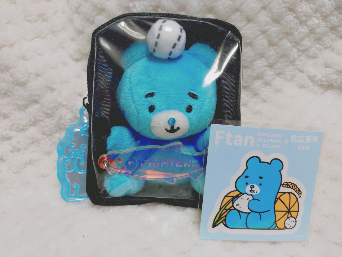 suzu_s19's tweet photo. えふたんステッカー､本日は北広島市のをゲット〜🙌

＃えふたんと巡る！12市町ぐるっとスタンプラリー https://t.co/AMKCu60odw