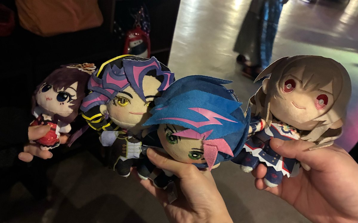 c1ku_'s tweet photo. 様々なオタクが集結し、もはや何の何？になっていた写真 https://t.co/5QUfBpoJdr