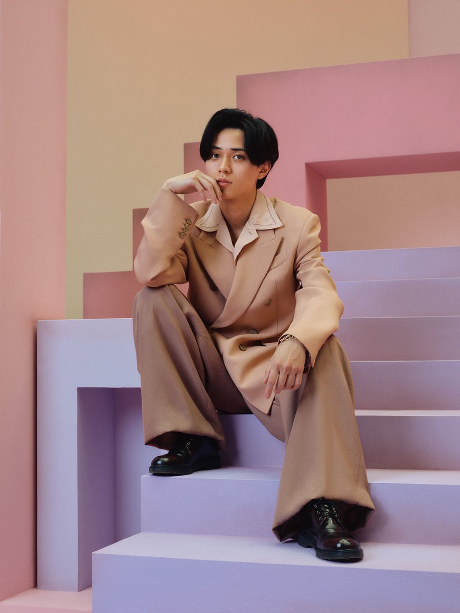 modelpress's tweet photo. King ＆ Prince、初EP「So Honey EP」
アーティスト写真＆表題曲ティザー解禁🎥

ピュアな恋心と駆け引き、ハッピーエンド願う
心情を描いたキンプリ渾身のラブソング✨️

🎧️9月2日リリース
https://t.co/RSOBb2yMLj

#KingandPrince https://t.co/2uXVqRxB3y
