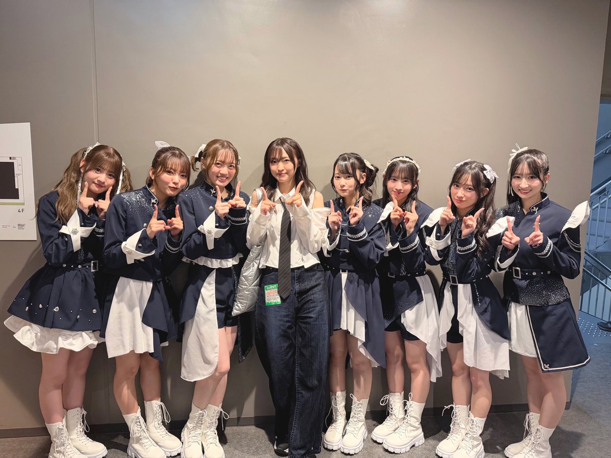 harunamai0105's tweet photo. #ばってん少女隊 
"ばってん少女隊11周年ライブ"
世界観に音に絶品で…たっぷりヒーリング、浄化された~🌱
想いが伝わった空間、素敵な時間でした!
ばっしょーちゃん大好き!

私はつい先日家族に森羅ばっしょーの良さを語ったばかりです
あと！ユニット曲！！！
#ばっしょー立川11周年 #ばっしょー https://t.co/KnSr1YnXw3