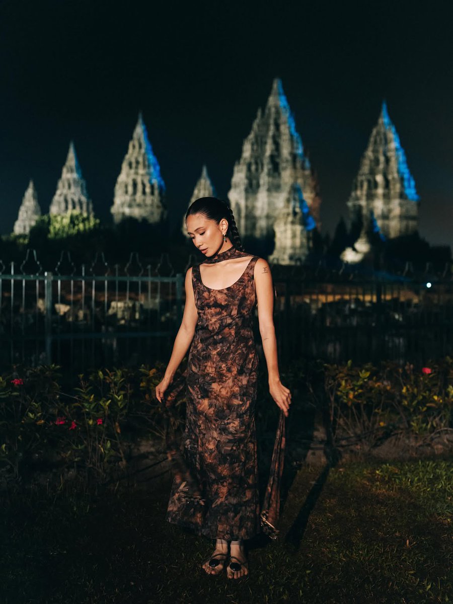 insidefolkative's tweet photo. NIKI Zefanya dalam postingan terbaru Instagramnya,

"Matur nuwun jogjaa" https://t.co/q54HNBrVAq