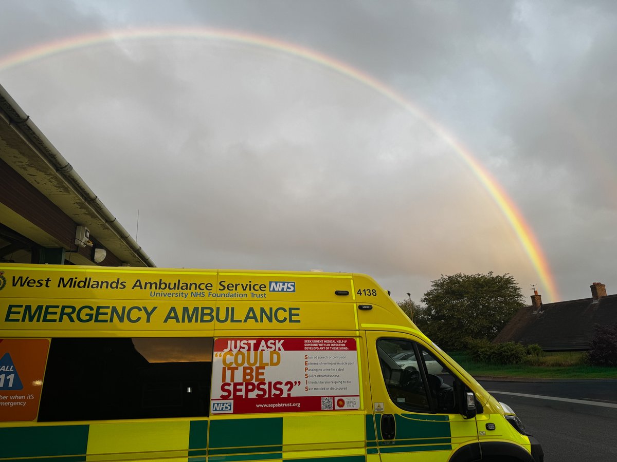 West Midlands Ambulance Service #HelpUsHelpYou tweet media