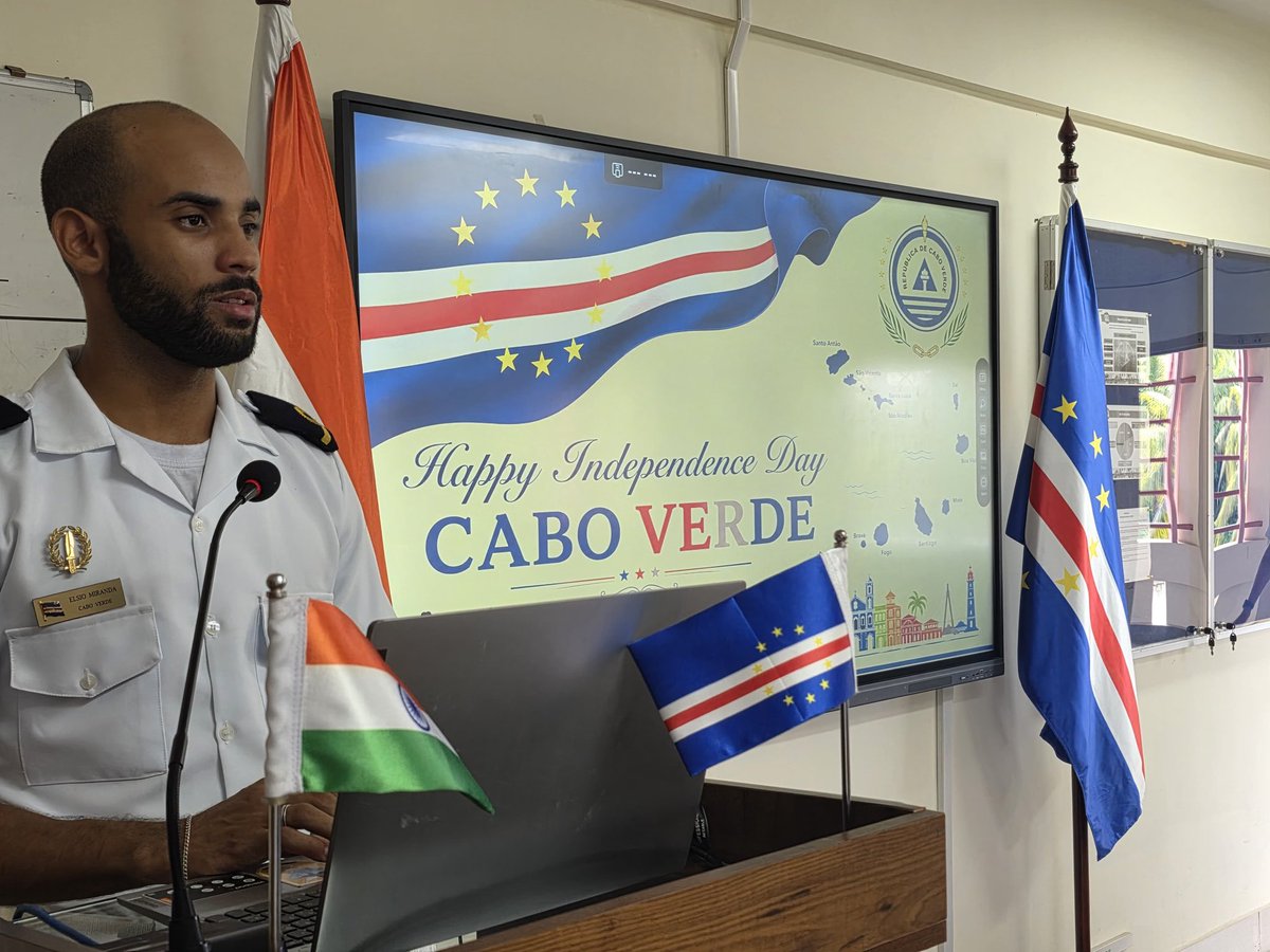 IN_SignalSchool's tweet photo. Bridging Waves, Connecting Nations 🇮🇳🤝🇨🇻
#SignalSchool proudly celebrated the 51st Independence Day of the Republic of #CaboVerde at #SNC with Cabo Verdean trainees undergoing the Long Course, alongside officers from friendly foreign countries.
The occasion celebrated Cabo Verde's rich maritime heritage and the enduring friendship between India and Cabo Verde, built on mutual respect and shared maritime values. The commemorative event featured an insightful presentation by the trainees, felicitation by the Officer-in-Charge and a traditional cake-cutting ceremony. ⚓
#CaboVerde #NavalDiplomacy #PreferredTrainingPartner #BridgesOfFriendship #MaritimeCooperation