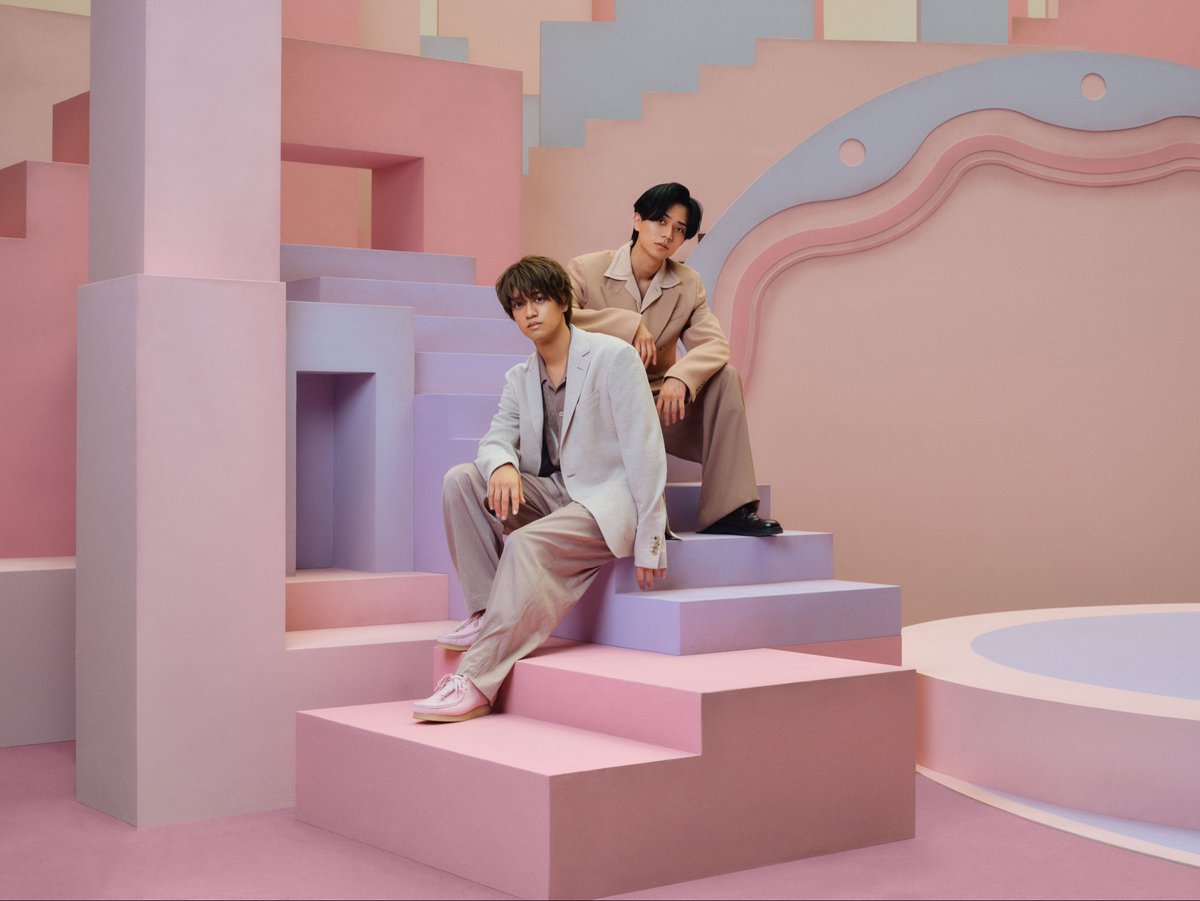 kp_official0523's tweet photo. 新ビジュアル解禁🐝🍯

King &amp; Prince 初のEP 「So Honey EP」💿
ご予約はこちら⤵︎
https://t.co/tD428YI293
⁡
#SoHoney
#KingandPrince
#永瀬廉
#髙橋海人 https://t.co/pDey0wIcLS