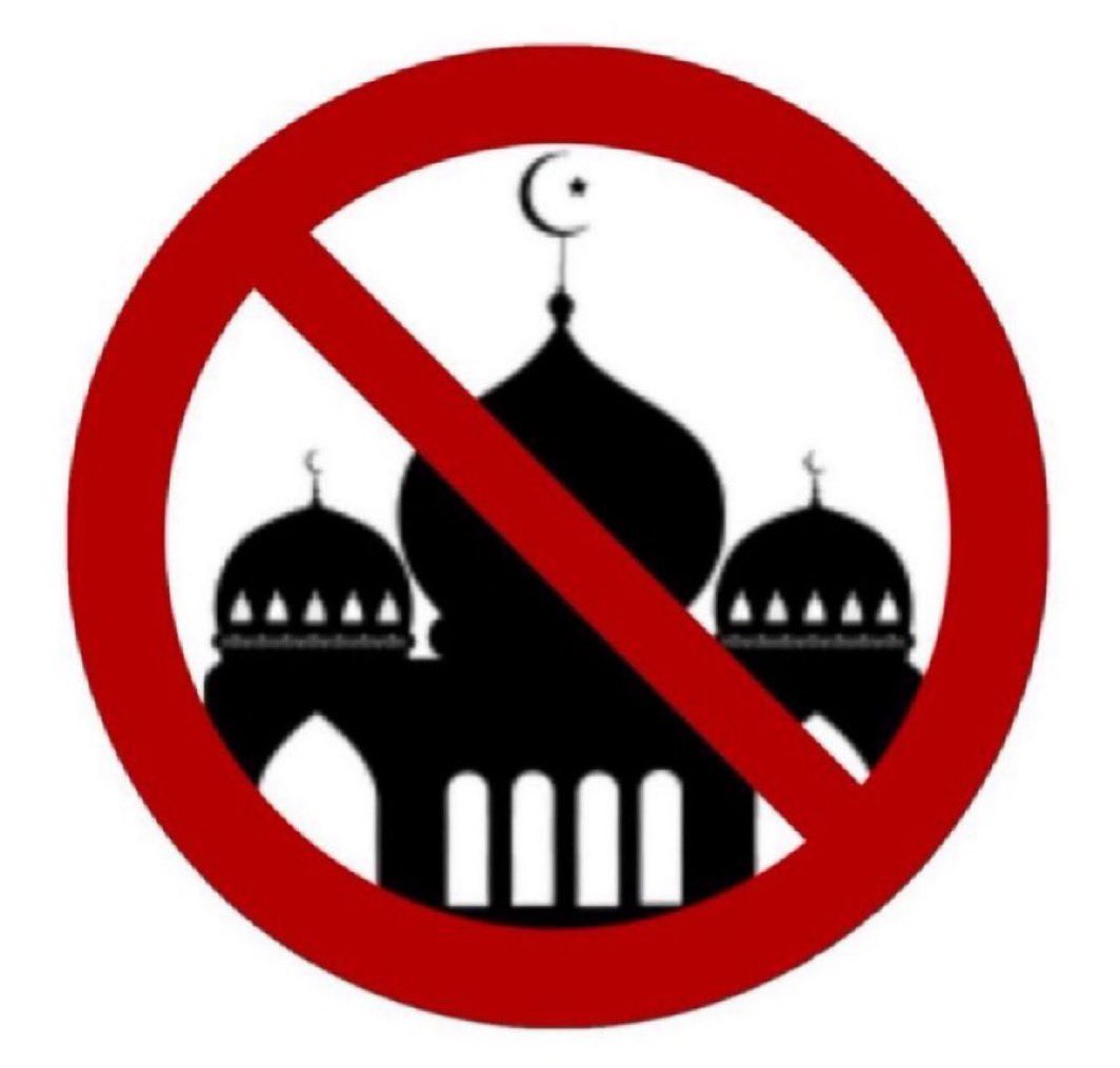 Mofoman360's tweet photo. Raise your hand if you would welcome banning ALL mosques 🕌 https://t.co/EJspd62lk3