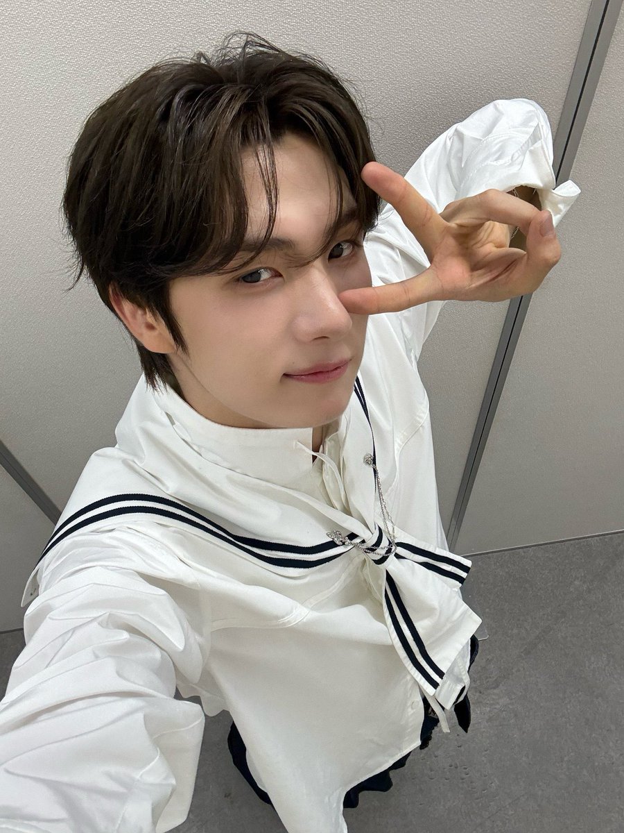 Youngjae. tweet media