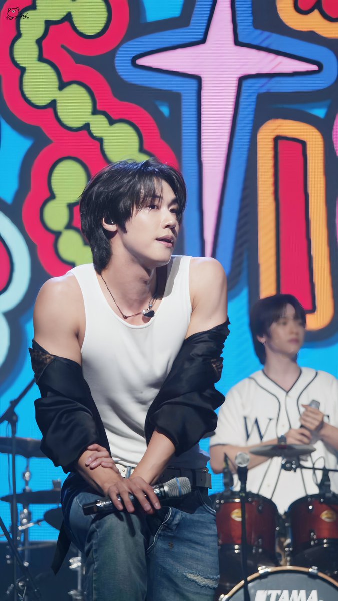 LyxxxxL's tweet photo. 260704 팔레트 페스티벌

🥺치명

#엔플라잉 #이승협 #Nflying #LeeSeunghyub https://t.co/nZ4VROnnEY
