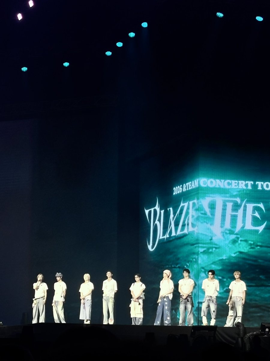 zeroyon78's tweet photo. 일본에~서 누가돌아왔~게 https://t.co/06a93zi6DC