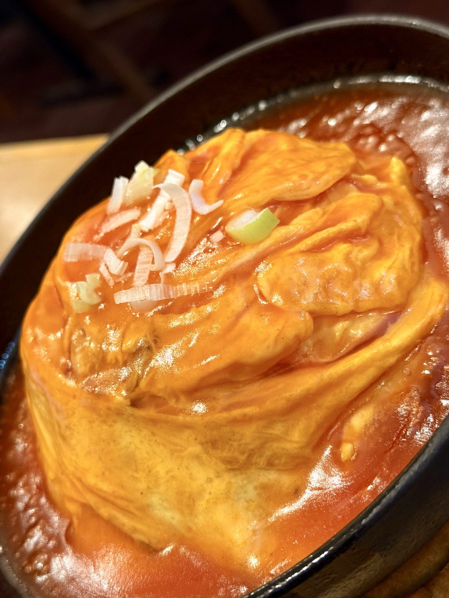 天津飯のザコディスクです。（ネタ） この前食べた鉄鍋天津飯です 熱々、おいしい！ #鉄鍋天津飯
