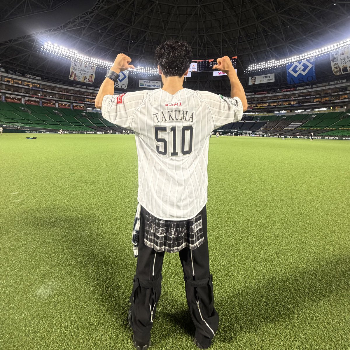 takumagoto_'s tweet photo. 『鷹祭 SUMMER BOOST 2026』
出演させて頂きました🦅⚾️

貴重な経験を本当にありがとうございました🔥🔥🔥

試合も最高に熱かったです⚾️❤️‍🔥

@HAWKS_official https://t.co/hJ7u49ta09