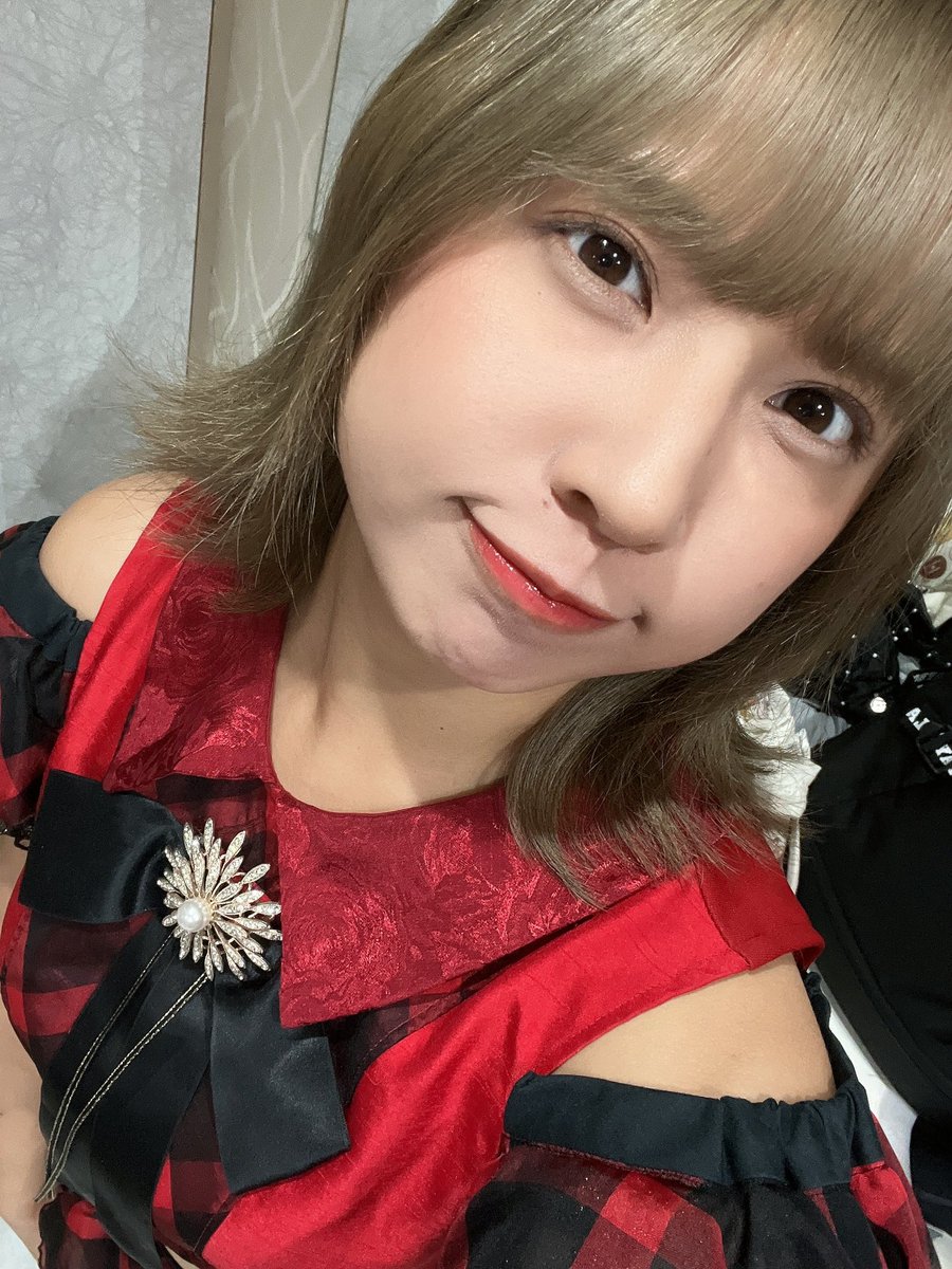 8ktbk_hrk10's tweet photo. 💚ྀིTry Sparkle Vol.1@秋葉原Galaxy💚ྀི

#Lanan ありがとうございました🌟

本当にものすごい熱量をステージに返してくれてありがとう🥺❤️‍🔥すごかった🥺❤️‍🔥❤️‍🔥

Try meさんやっとご一緒できまして、
少しだけだけどライブ観させていただいたんだけど、
全員歌うまダンスうまでバケモノ🥹←(褒めてる) https://t.co/4sFfn4M5fS