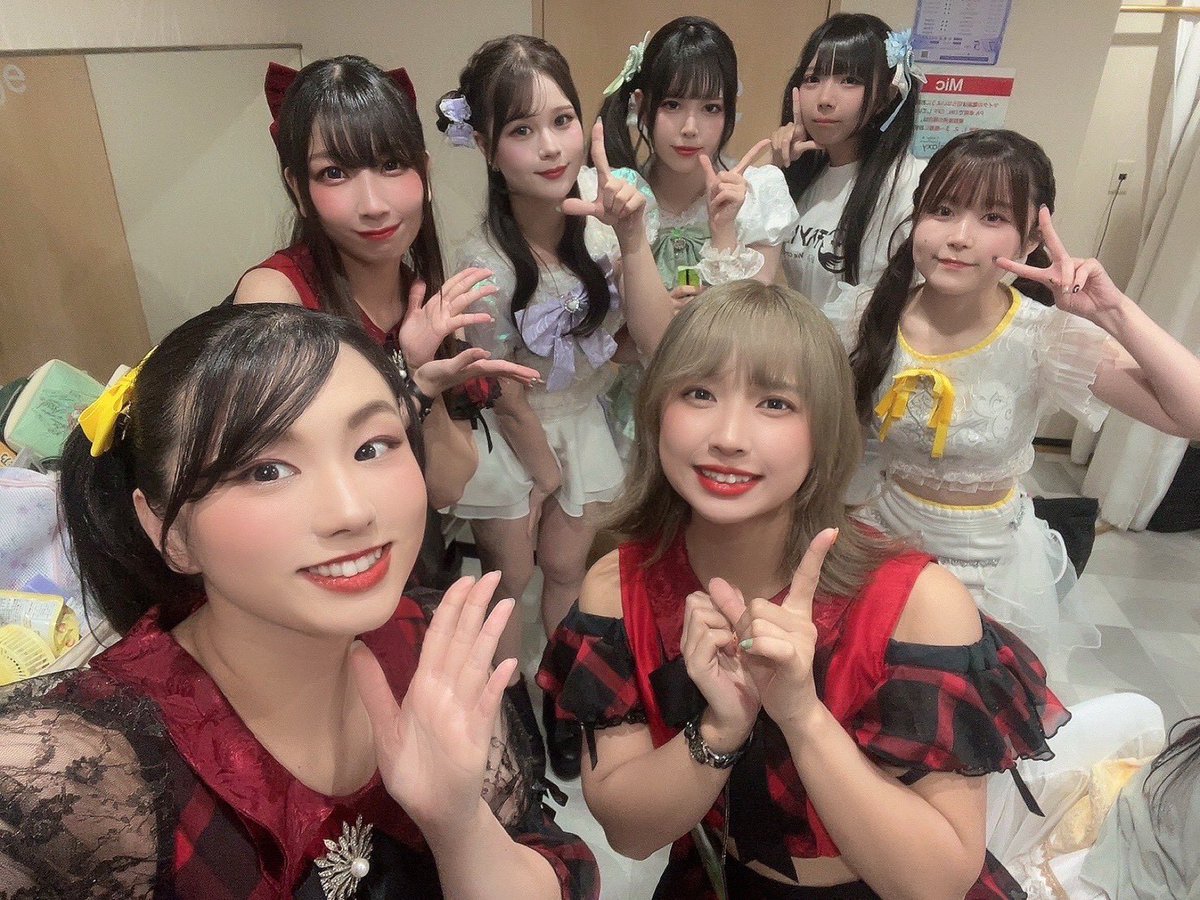 8ktbk_hrk10's tweet photo. 💚ྀིTry Sparkle Vol.1@秋葉原Galaxy💚ྀི

#Lanan ありがとうございました🌟

本当にものすごい熱量をステージに返してくれてありがとう🥺❤️‍🔥すごかった🥺❤️‍🔥❤️‍🔥

Try meさんやっとご一緒できまして、
少しだけだけどライブ観させていただいたんだけど、
全員歌うまダンスうまでバケモノ🥹←(褒めてる) https://t.co/4sFfn4M5fS