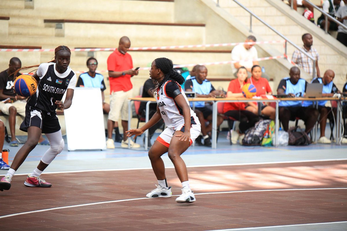 JTJaguars_BBC's tweet photo. .@sheball doing what she has been doing all year in Mombasa in the U-23 3X3 World Cup qualifiers

One more series win and the ticket 🎟 is booked to Wuhan for the World Cup ✈️

3/6 so far for Uganda ( 1 more is all we need) 

You got this 👌

#Obonato|| #GoforGold|| #Kira8 https://t.co/oEcITs9CNh