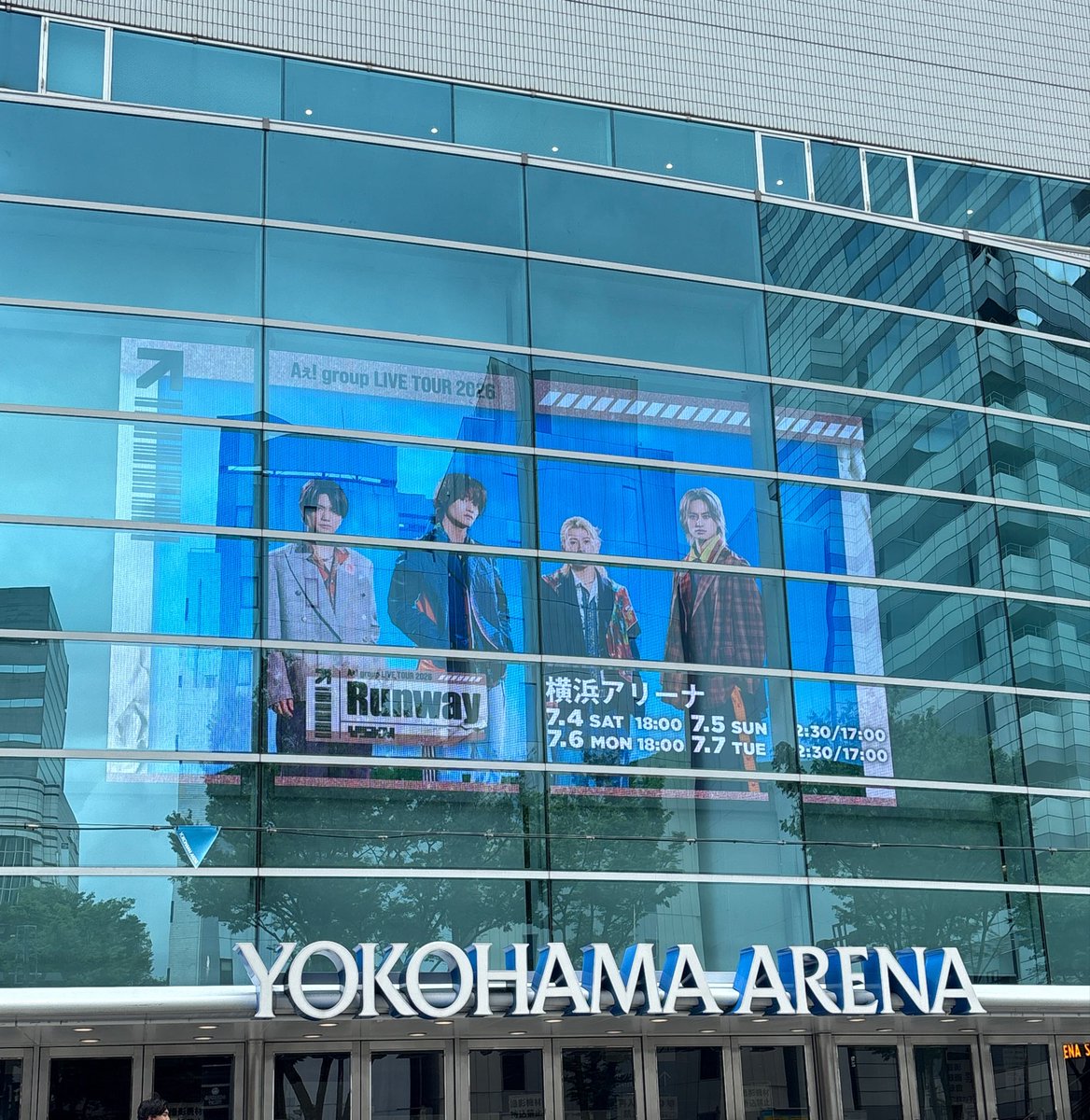 macky_snow's tweet photo. Aぇさんのライブに行って来た。フラスタの話題の流れから晶哉くんがおは朝のテーマソング歌ってくれたよー！しかもチューニングはマッキー合わせ🤣収録入ってたので円盤化されたらマッキーも見てー♡ https://t.co/NYfSl0nTa8
