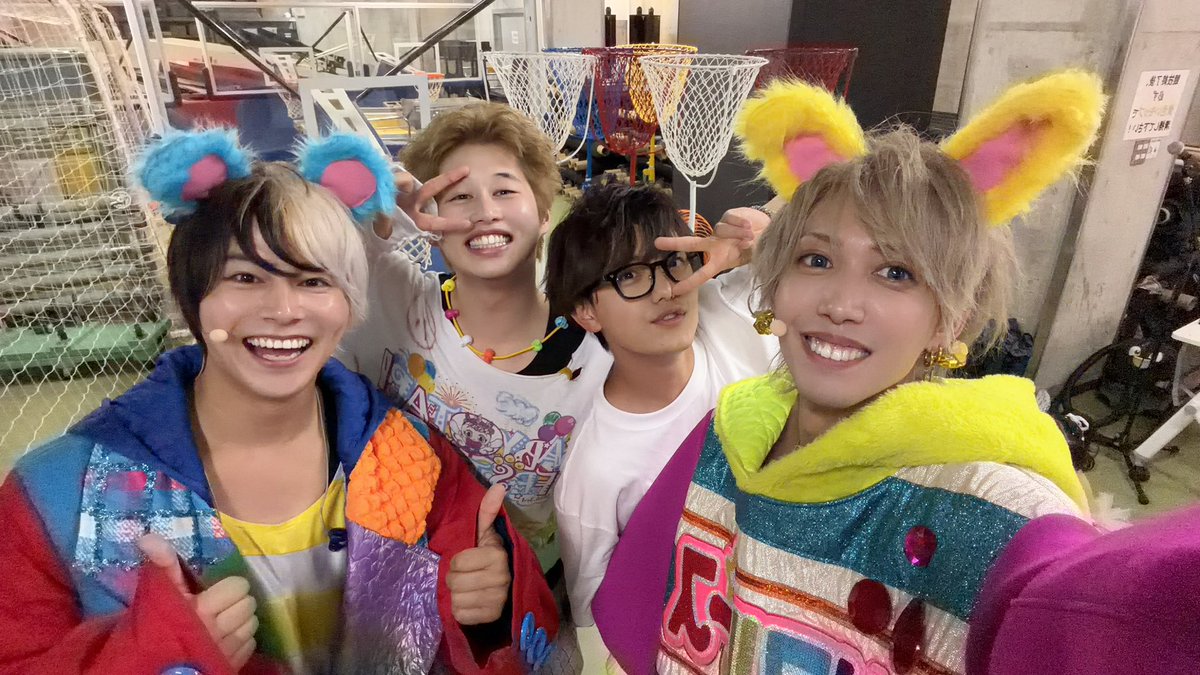 zaki23131's tweet photo. 去年参加出来なかったベビタピフェスに今年は参加できた✨
皆とたくさん絡めてよかった⭐️
アメ村メンバーにも会えたしよかったぜーっ💋🤝

名残惜しいけどさらば大阪‼️
また来るぜ🙌💛ྀི https://t.co/fMpj1IKXBj