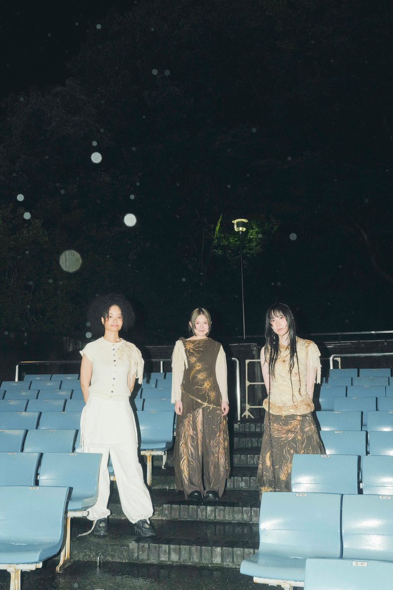 regal__lily's tweet photo. リーガルリリー Midsummer

2026.07.05 sun ✴︎ 大阪城音楽堂

ありがとうございました！
次はツアー Dawnで会いましょう
https://t.co/SSG8Bub2HM https://t.co/pDIwgHc8sL