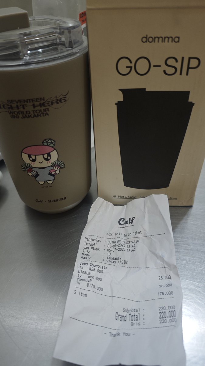 hanhanihanihae's tweet photo. Tumbler Calf x Seventeen Right Here ini masih ada di Calf Tebet ahahahahhaa
Mana ga pake bundling lagi, 175.000 aja 😆 https://t.co/zYqpfY7HHq