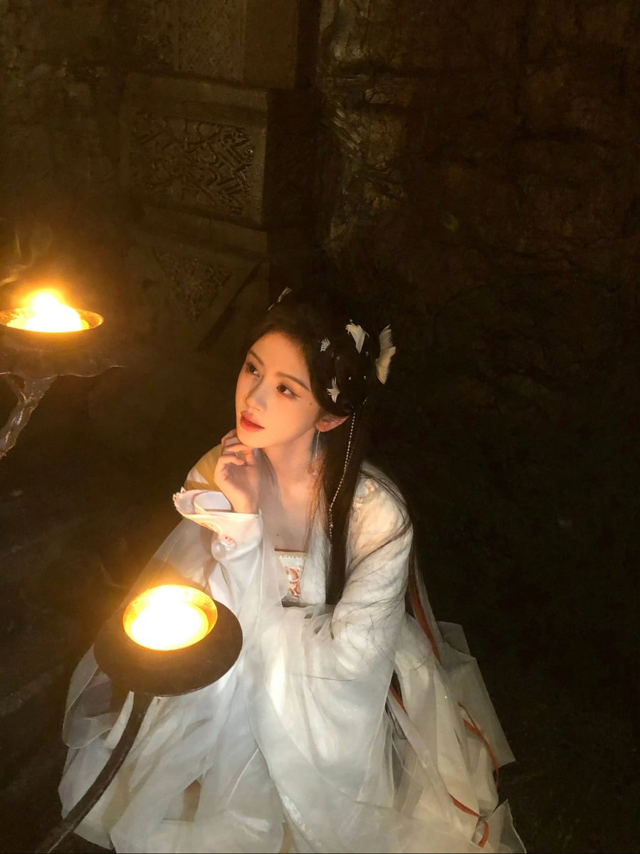 corazon_jy's tweet photo. 260705 쥐징이 웨이보 업데이트 (1/3)
‘딩🤗’
#쥐징이 #鞠婧祎 #JuJingyi #จวีจิ้งอี https://t.co/5bjVCly0Cr