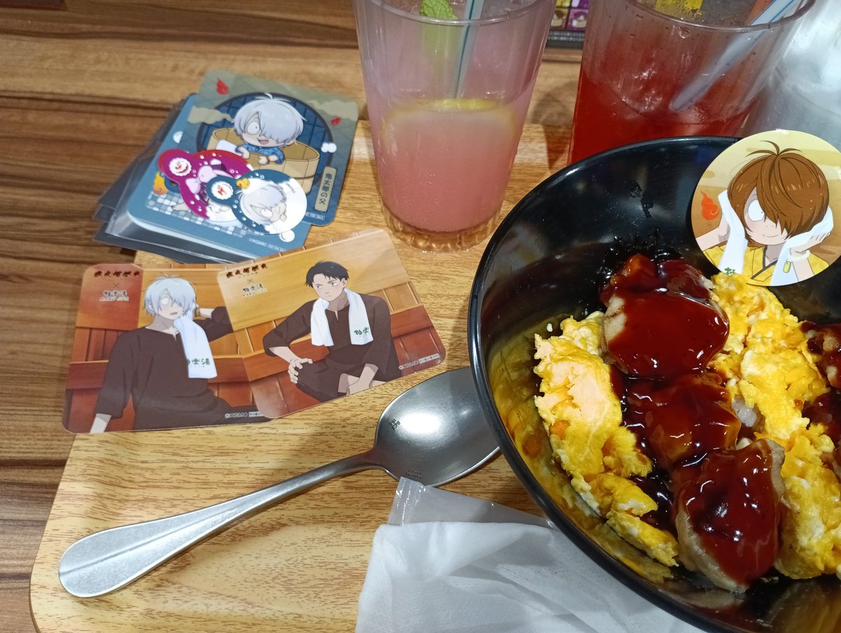 karoki2607's tweet photo. 二回目行って来た！
コースター神引きだった…サウナ父達両方来たよ…ありがとう… https://t.co/w00fLuGJqQ