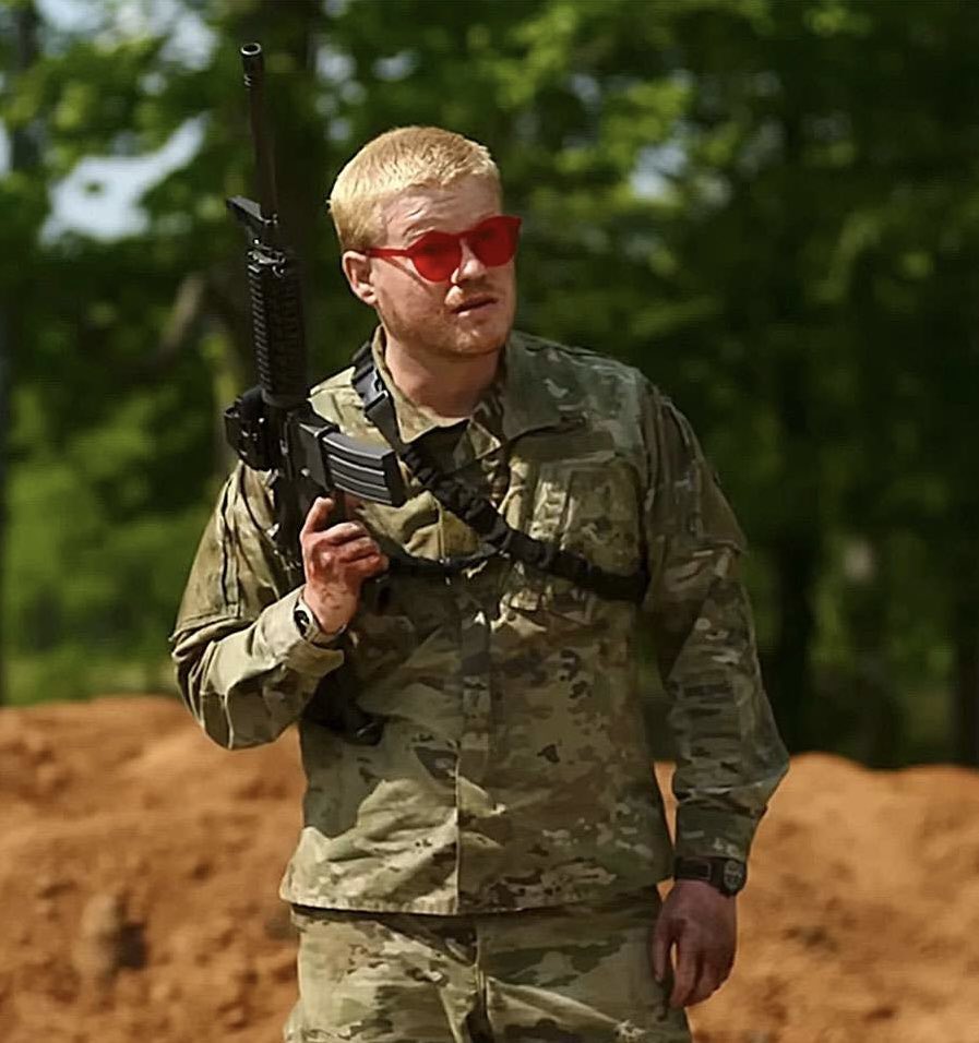 KinsG8R's tweet photo. @tog3915 @benrgallant Reminds me of that movie scene. “What kind of American are you?” https://t.co/76gX02e0sU