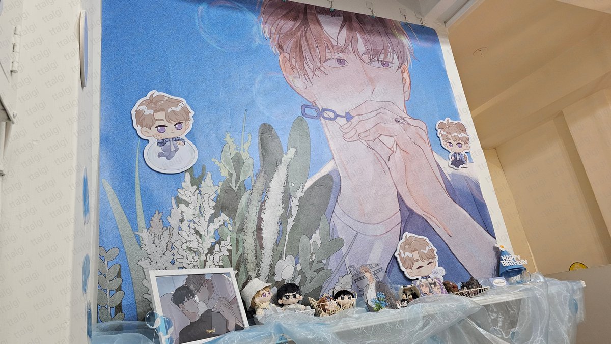 ttalgi_here's tweet photo. 🫧ℍ𝕒𝕡𝕡𝕪 𝔹𝕚𝕣𝕥𝕙𝕕𝕒𝕪 效源✨️🎂

這次 Hara작가님 也特地來到現場，真的太感動太開心了💖🥹
希望Hara님這幾天在台灣也有玩得開心🥳

 🩵@ggsggj_00 🩵
#夏日源舞曲
#2026_0715_HBD_Hyo_Won
#2026_李效源_生日應援
#JulyHyoWonDAY
#RunwayHit #런웨이히트 https://t.co/SsD2p02d72
