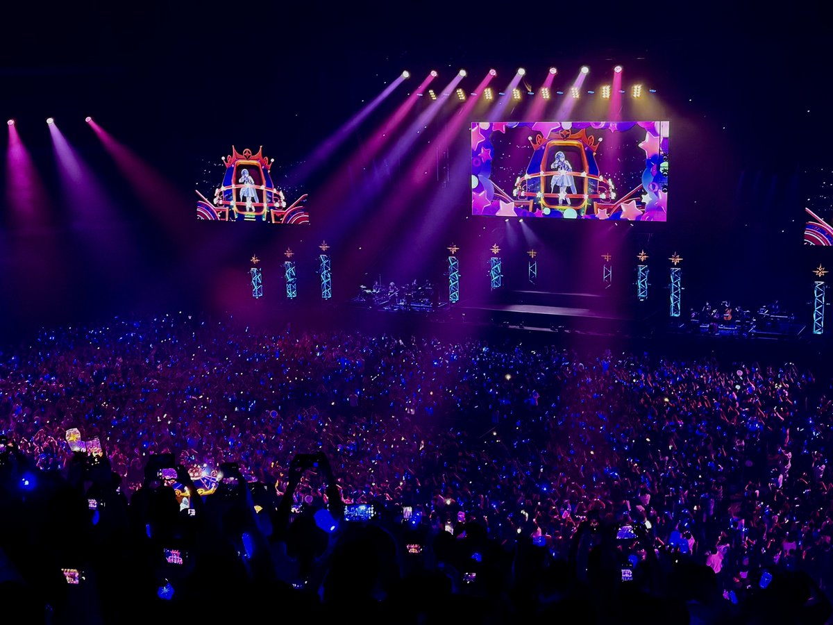 miku_hsym's tweet photo. #2026年自分が選ぶ今年上半期の４枚 
これ以外にもいろいろな所行った！
下半期はツアーもあるしいろんな所行きたい！ https://t.co/kj7FCAs1BV