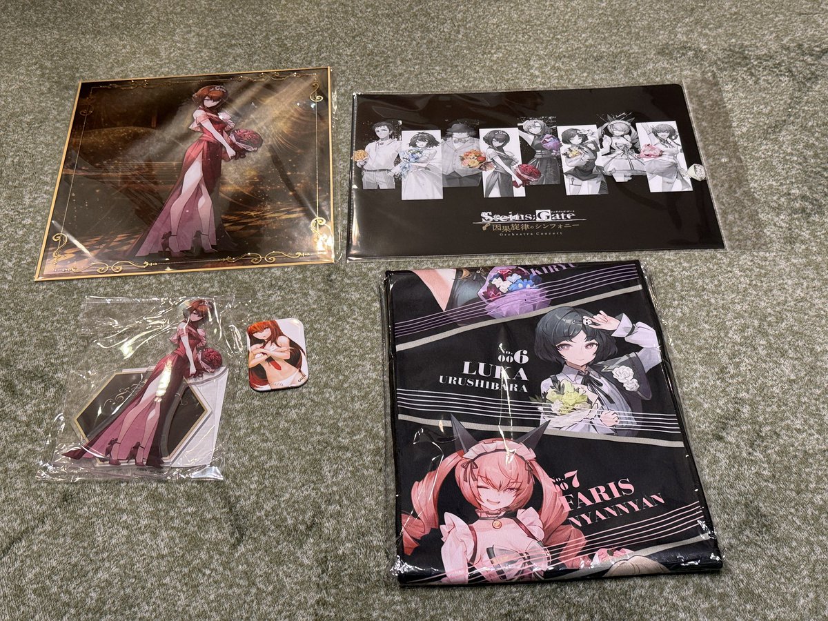 _Milan_072's tweet photo. 帰って落ち着いたので今日の戦利品ご開帳

1枚目はプレミアチケット限定グッズ
アクスタ、パンフレット、ポストカード

2枚目は購入品
クリア色紙、クリアフォルダ、アクスタ、タオル

フルオーケストラ良すぎだったよ。 https://t.co/Z7NzItMCTC