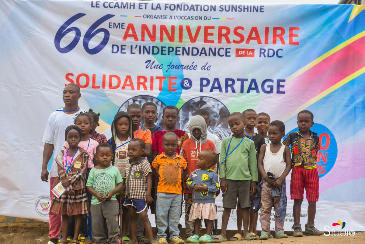 Ccamh36's tweet photo. Revivez en images la campagne de Solidarité et de Partage organisée à l'occasion du 66ᵉ anniversaire de l'indépendance de la République démocratique du Congo, en collaboration avec la Fondation SUNSHINE. 🇨🇩

#RDC #66AnsIndépendance #Solidarité #Partage #FondationSunshine #CCAMH https://t.co/4UafQi1L2C